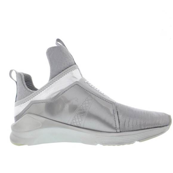 PUMA Women's Fierce Metallic cross-trainer shoe Silver - Picture 2 of 6